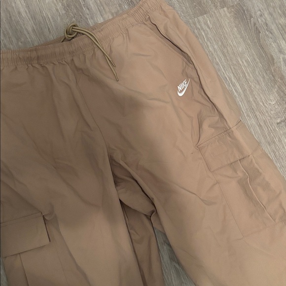 Nike Men's Cargo Pants - Picture 9 of 9